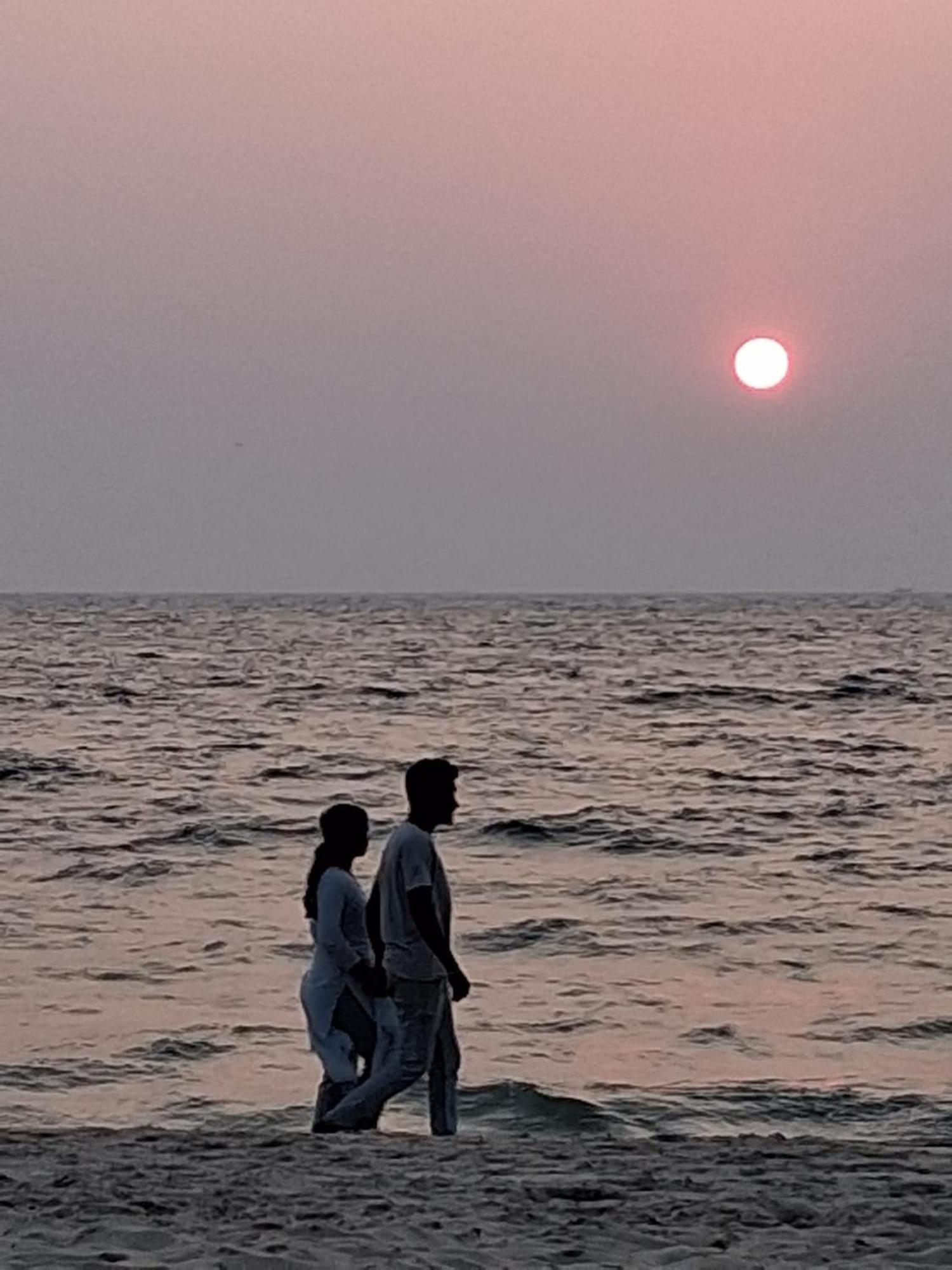 Shoreline Marari Beach Villa At Golden Beach Mararikulam Alappuzha 外观 照片